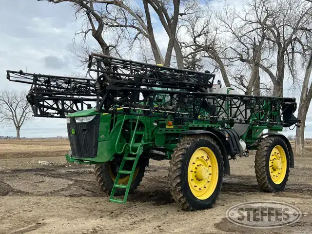 2013 John Deere 4940