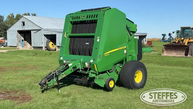 2018 John Deere 560M