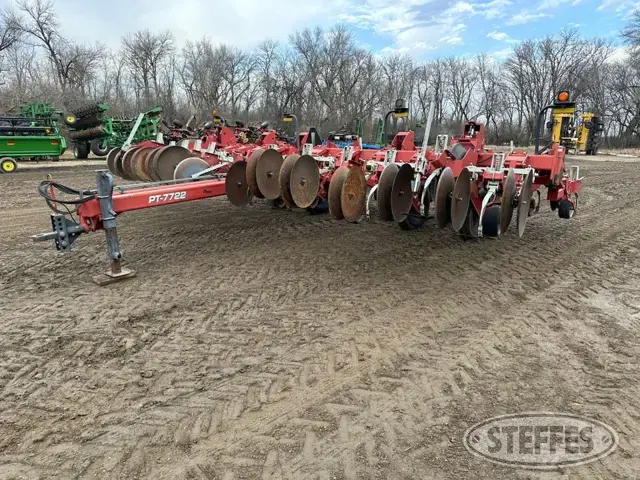 2003 Wil-Rich PT-7722