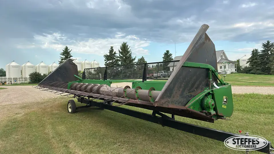 1990 John Deere 930 Sunflower Head