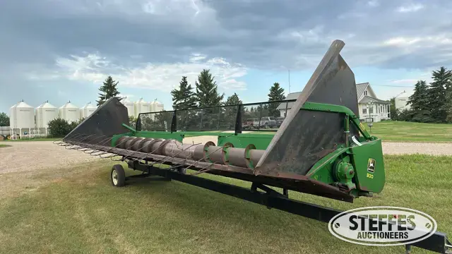1990 John Deere 930