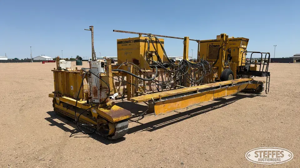 1998 Gomaco TC600 Paving Equipment