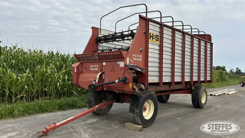 H&S Twin Auger HD Forage Wagon