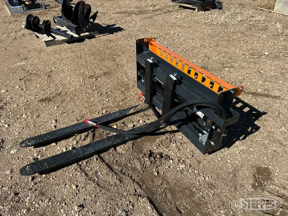 2023 Wolverine PFA-11-3300G Skid Steer Fork