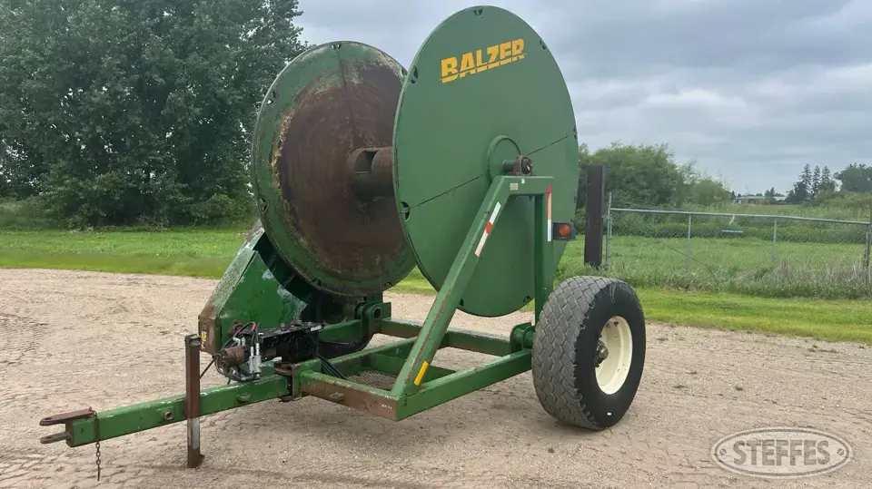 2004 Balzer hose cart, holds up to five 8" hoses Manure Pumping Equipment