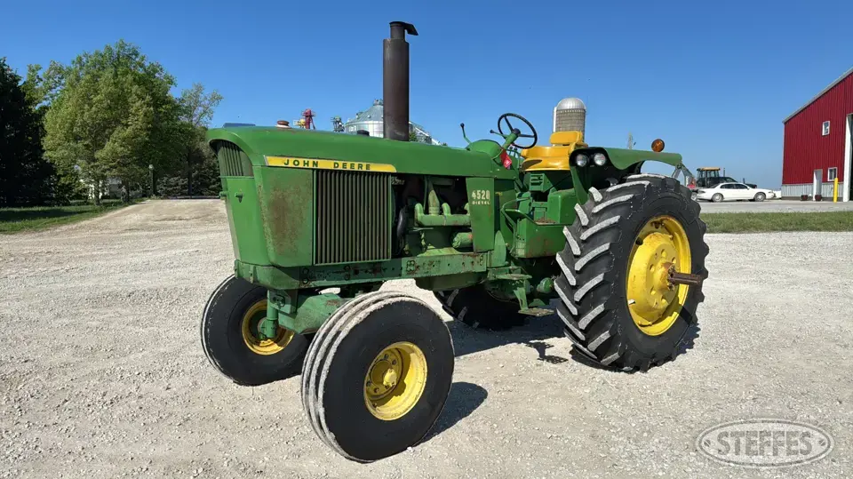 1969 John Deere 4520 2WD Tractor