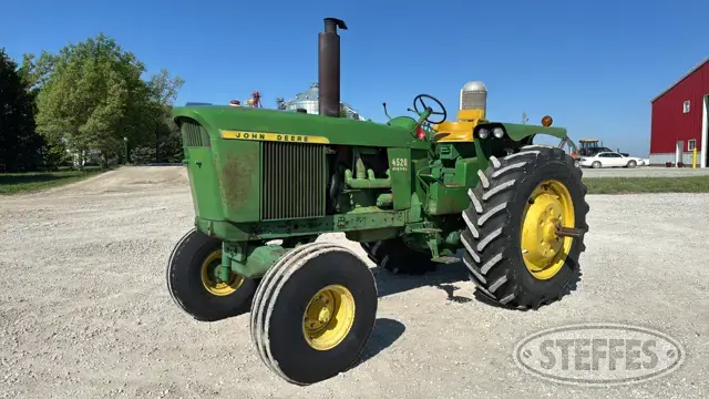 1969 John Deere 4520