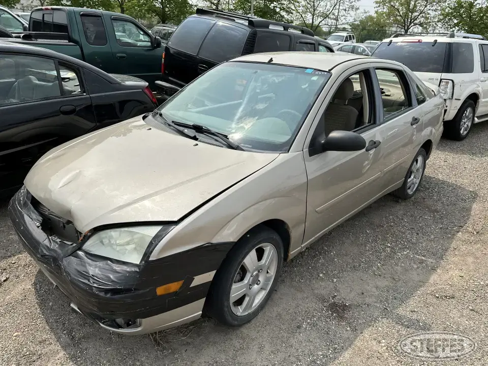 2007 Ford Focus ZX4 SES Car