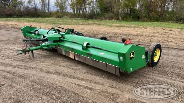 John Deere 520