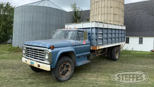 1979 Ford F700