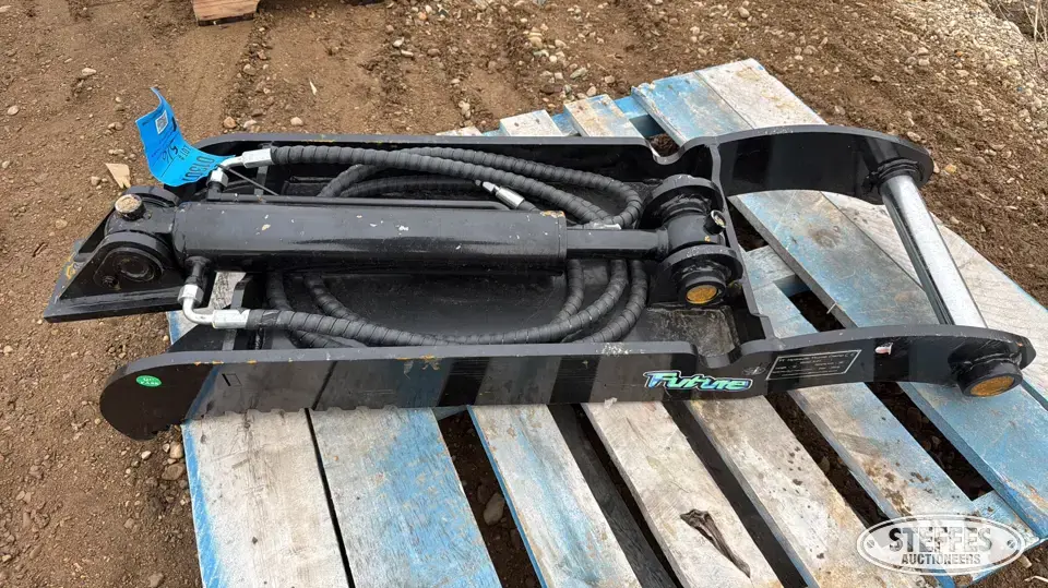 2025 Future XJ7T Excavator Attachment
