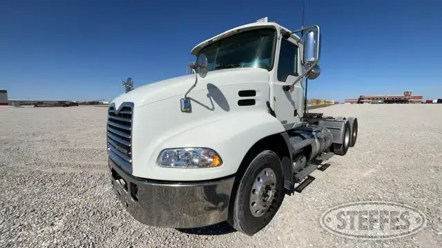 2014 Mack CXU613