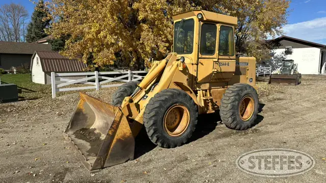 1979 Deere 544-B