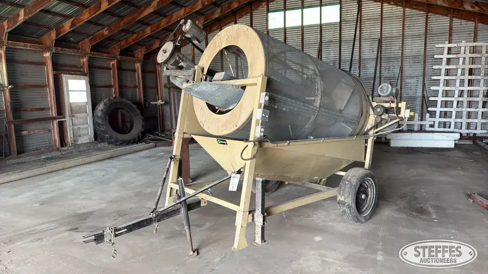 Snowco grain cleaner