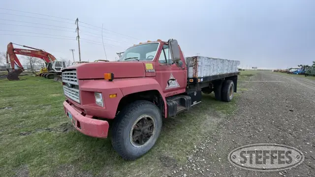 1987 Ford F800