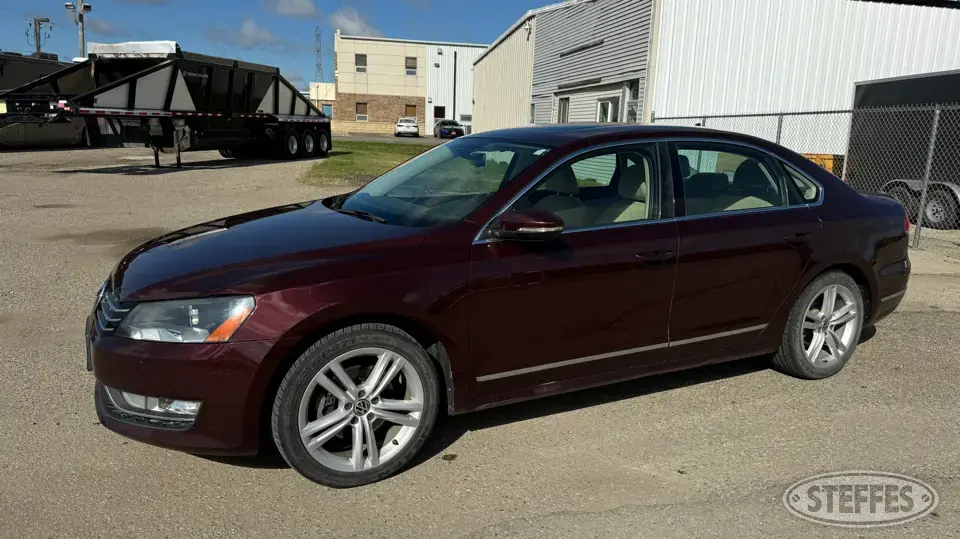 2012 Volkswagen Passat TDI SEL Car