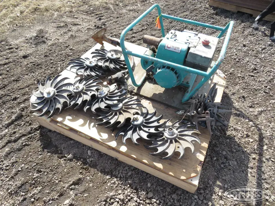 (8) Dawn closing wheels Ag Equipment Part