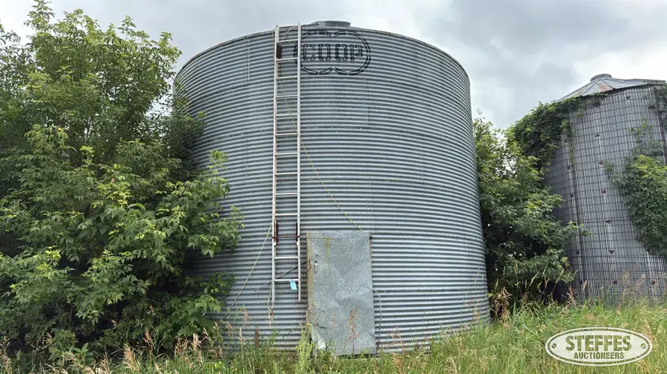 Co-op grain bin