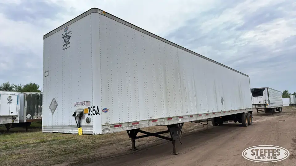 2005 Utility VS2DC Van Trailer