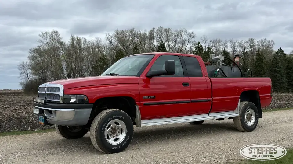 2001 Dodge Ram 3500 Laramie SLT 1 Ton Pickup