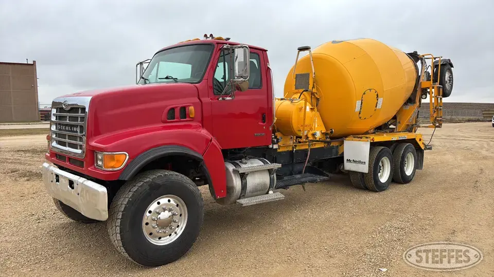 2006 Sterling LT9500 Mixer Truck