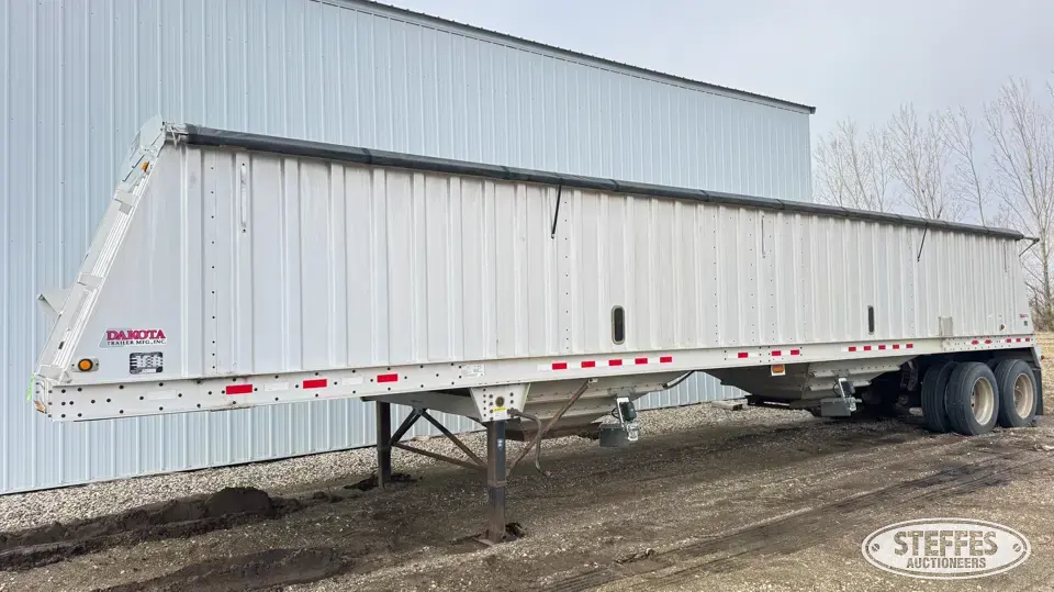 2010 Dakota Hopper Bottom Trailer