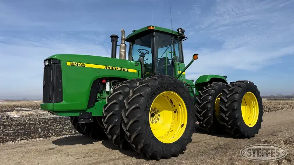 1997 John Deere 9200 4WD Tractor