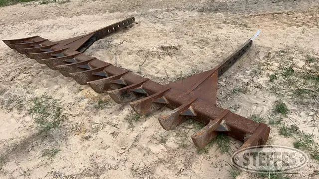 Root rake