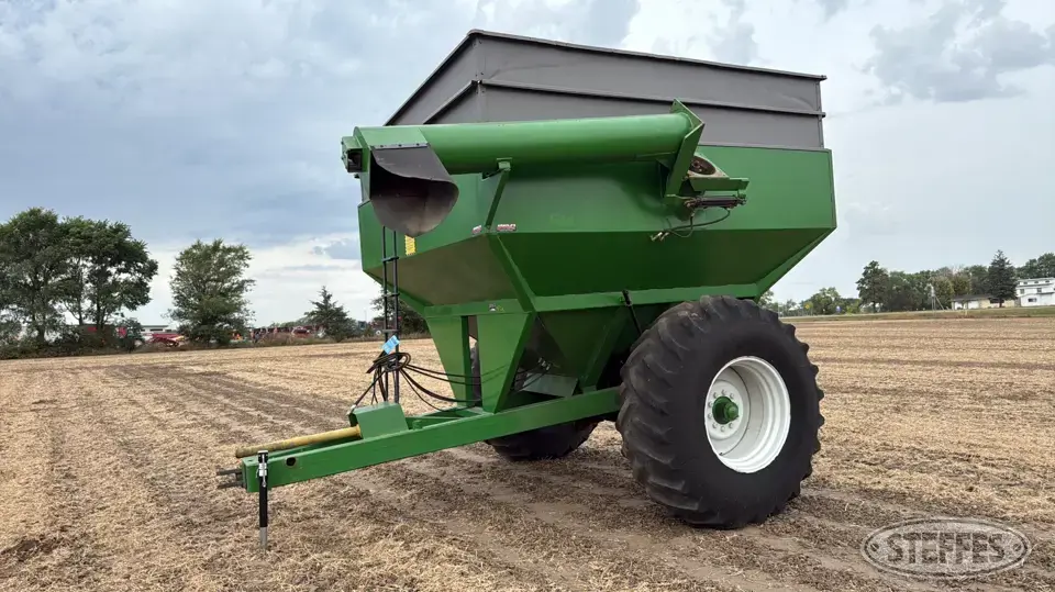 Bradford 644 Grain Cart