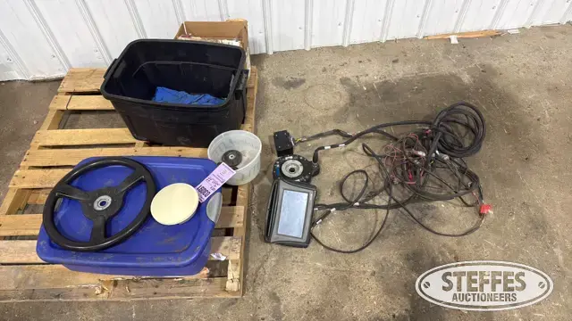 Trimble EZ-Pilot steering system