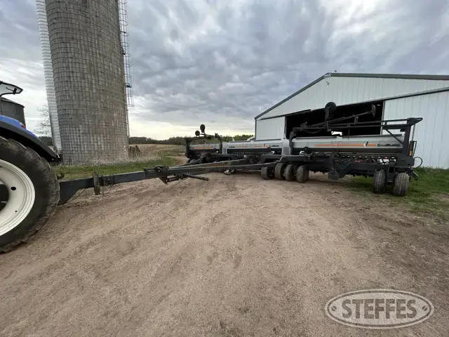Crust Buster 4740 All Plant No Till Drill