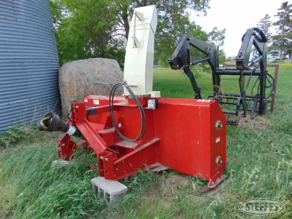 Farm King 960 3 Pt. Snowblower