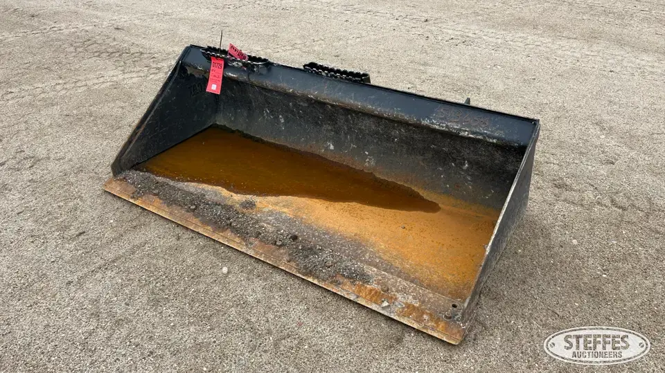 CAT skid steer bucket