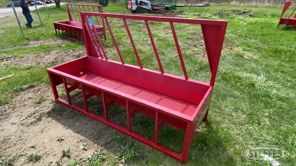 JBM Feeders and Bunk