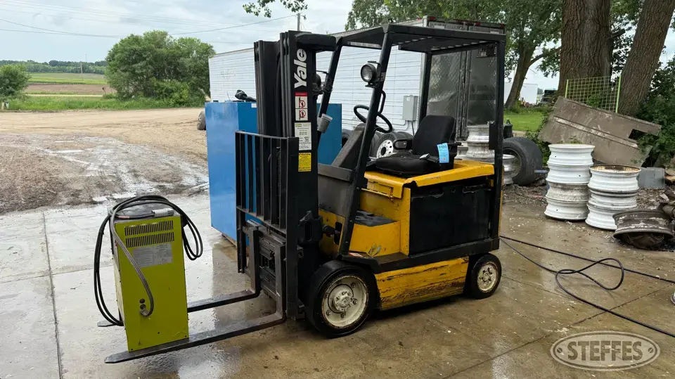 Yale ERC050RFN48SE082 Warehouse Forklift