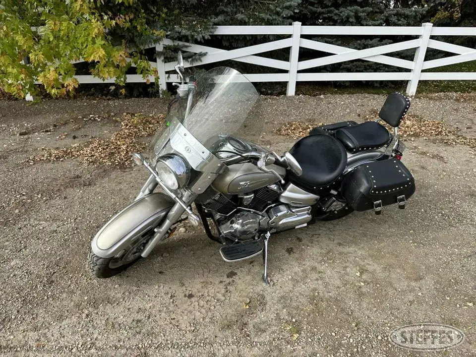 2006 Yamaha Star Classic Motorcycles and Scooter