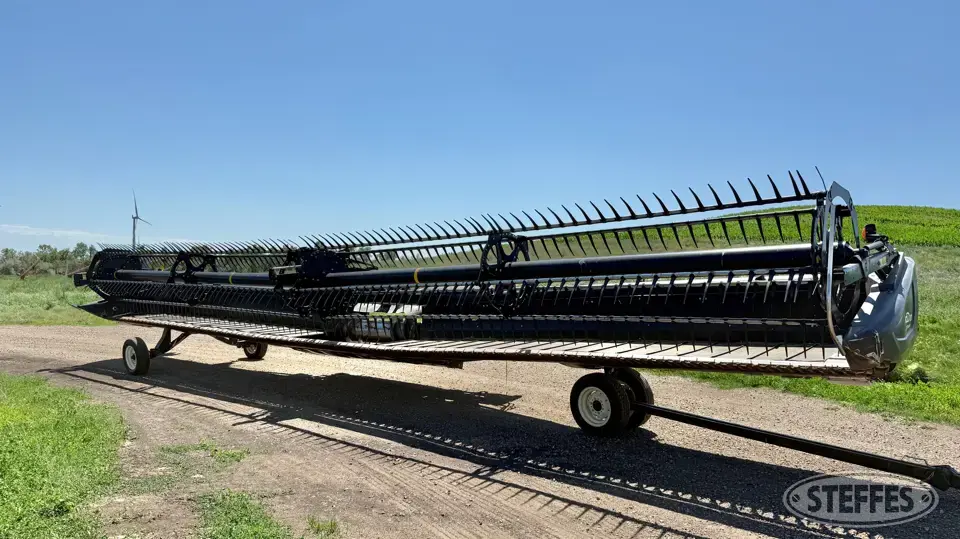 2014 MacDon FD75-D Draper Head