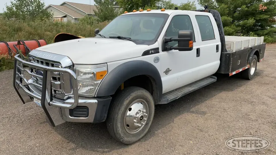 2012 Ford F550 XL Over 1 Ton Pickup