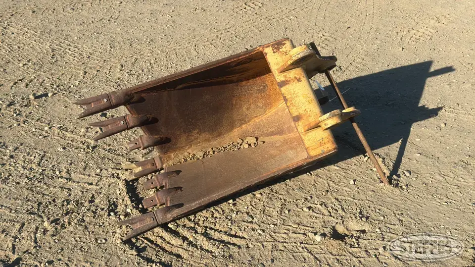 Hensley 420E Loader Backhoe Attachment