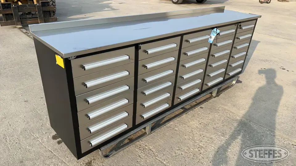 Steelman 10FT-30D Storage and Bench