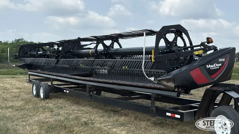 2018 MacDon FD140 Draper Head