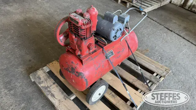 Lesota Tool Co. air compressor