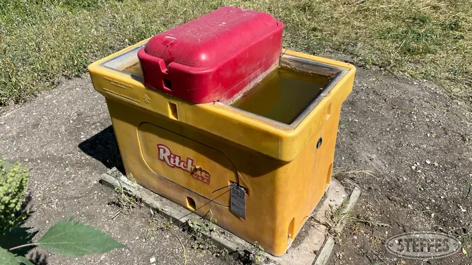 Ritchie Omnifount 5 Livestock Equipment-Other