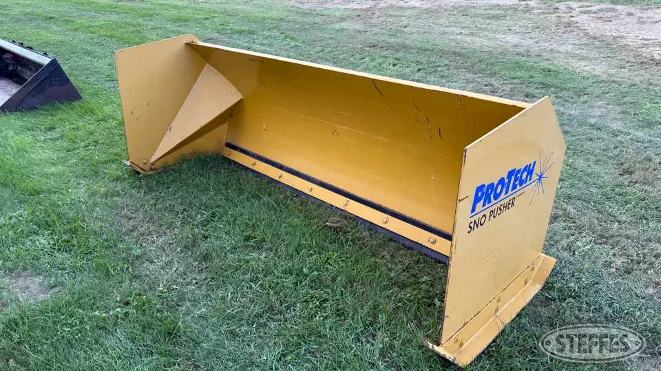 Pro-Tech SP085 snow pusher Skid Steer Snow Pushers and Snowblower