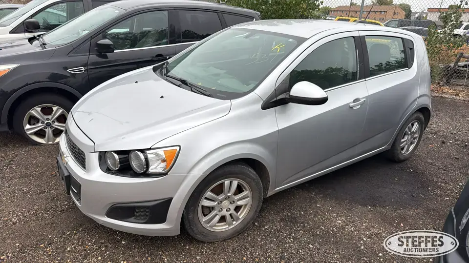 2015 Chevrolet Sonic LT Car