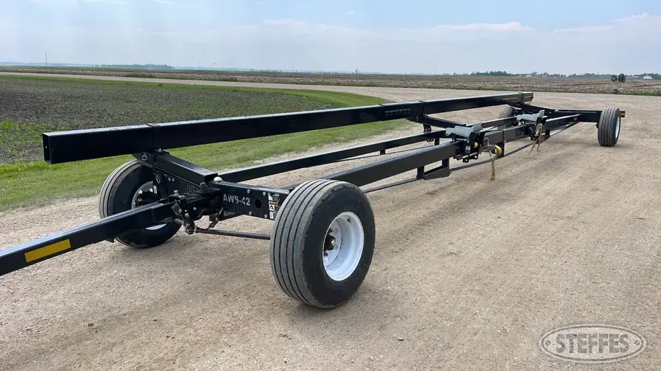 2016 Unverferth AWS-42 Header Trailer