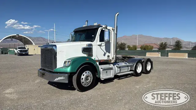 2013 Freightliner Coronado