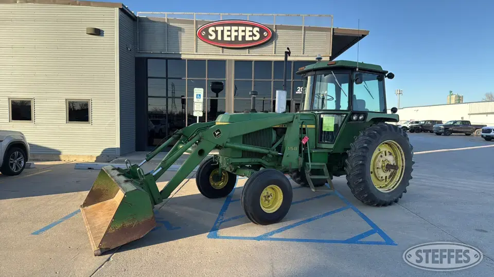 1975 John Deere 4230 2WD Tractor