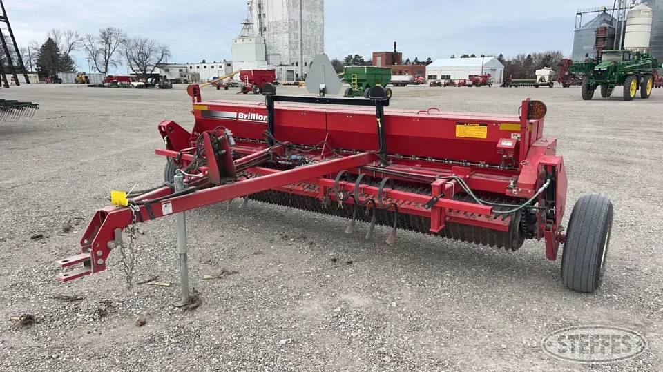 Brillion Sure-Stand SS12 Press Drill