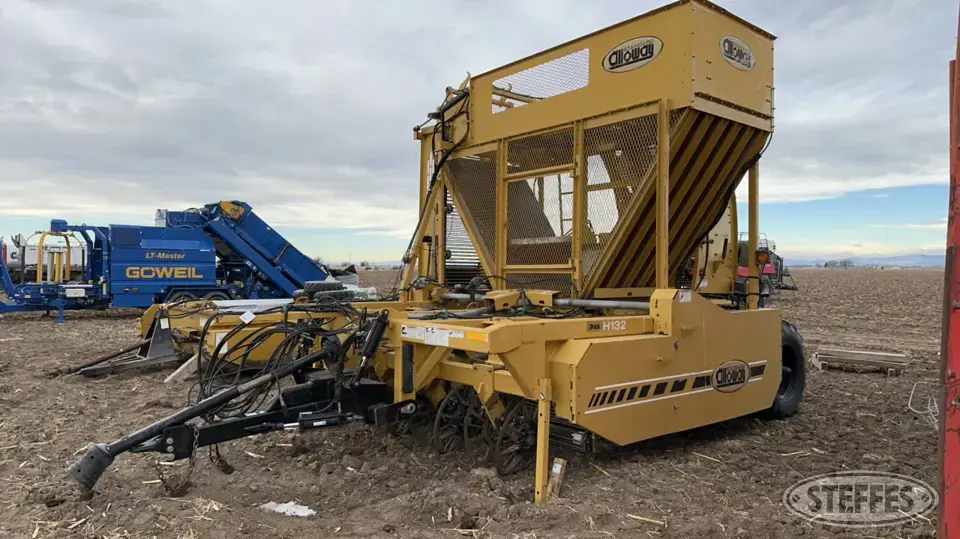 2007 Alloway H132 Sugarbeet Harvester